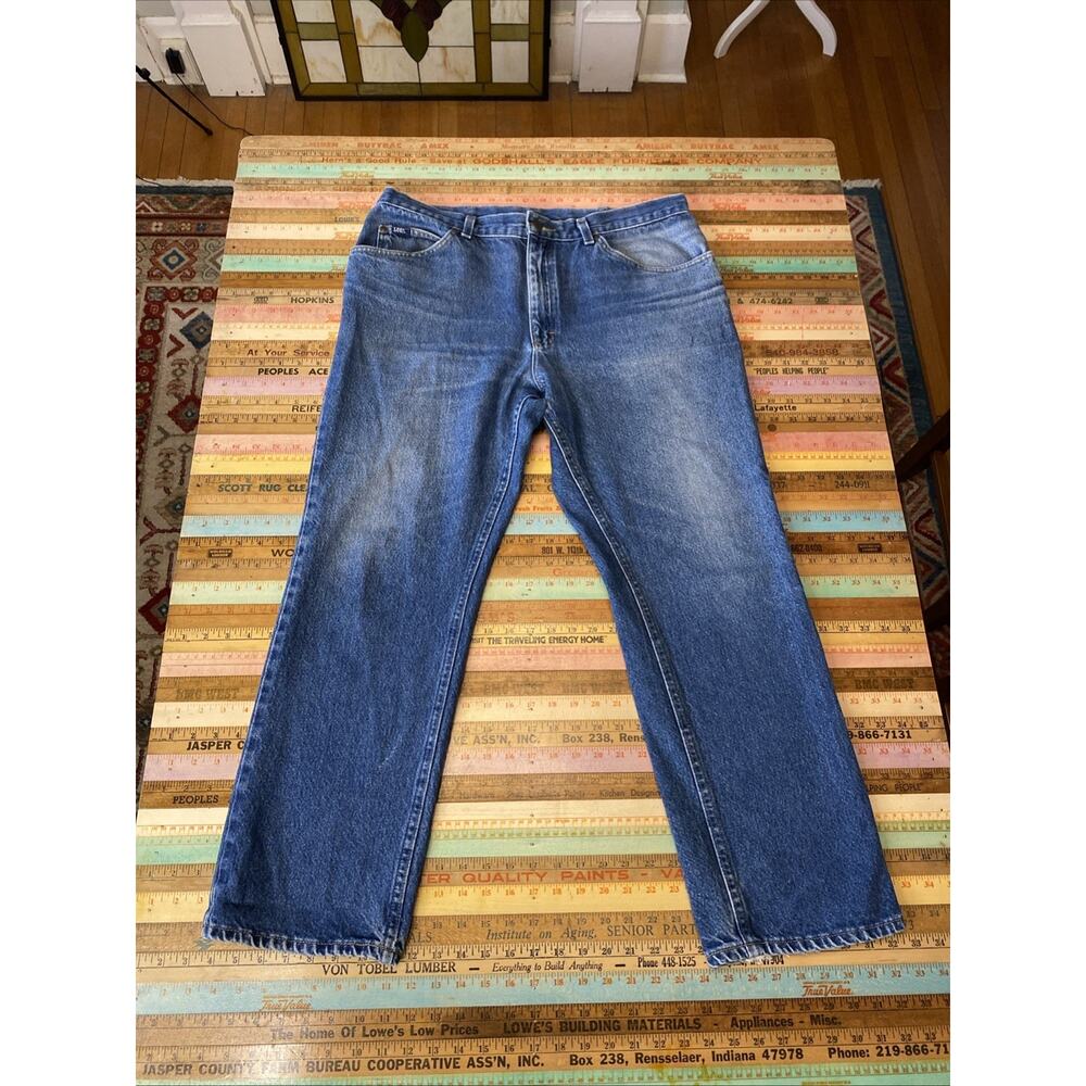 Vintage Men's LEE Straight Dark Wash Jeans Size 34 X 30 USA Distress 90s Dad